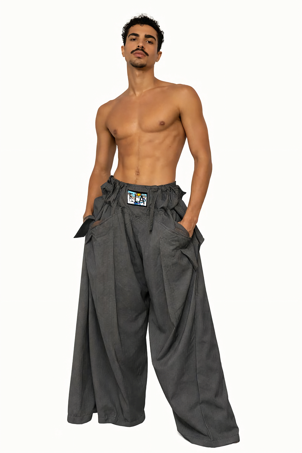 JEANS : JUNGLEPUSSY